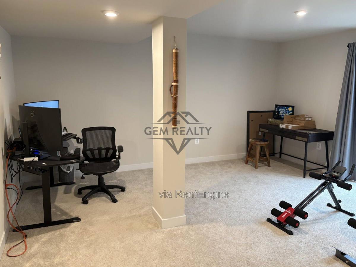 Townhouse for rent at 6504 Hawkeye Dr, King George, VA 22485