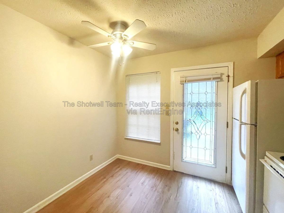Townhouse for rent at 1443 Schoolcraft Way, Knoxville, TN 37919