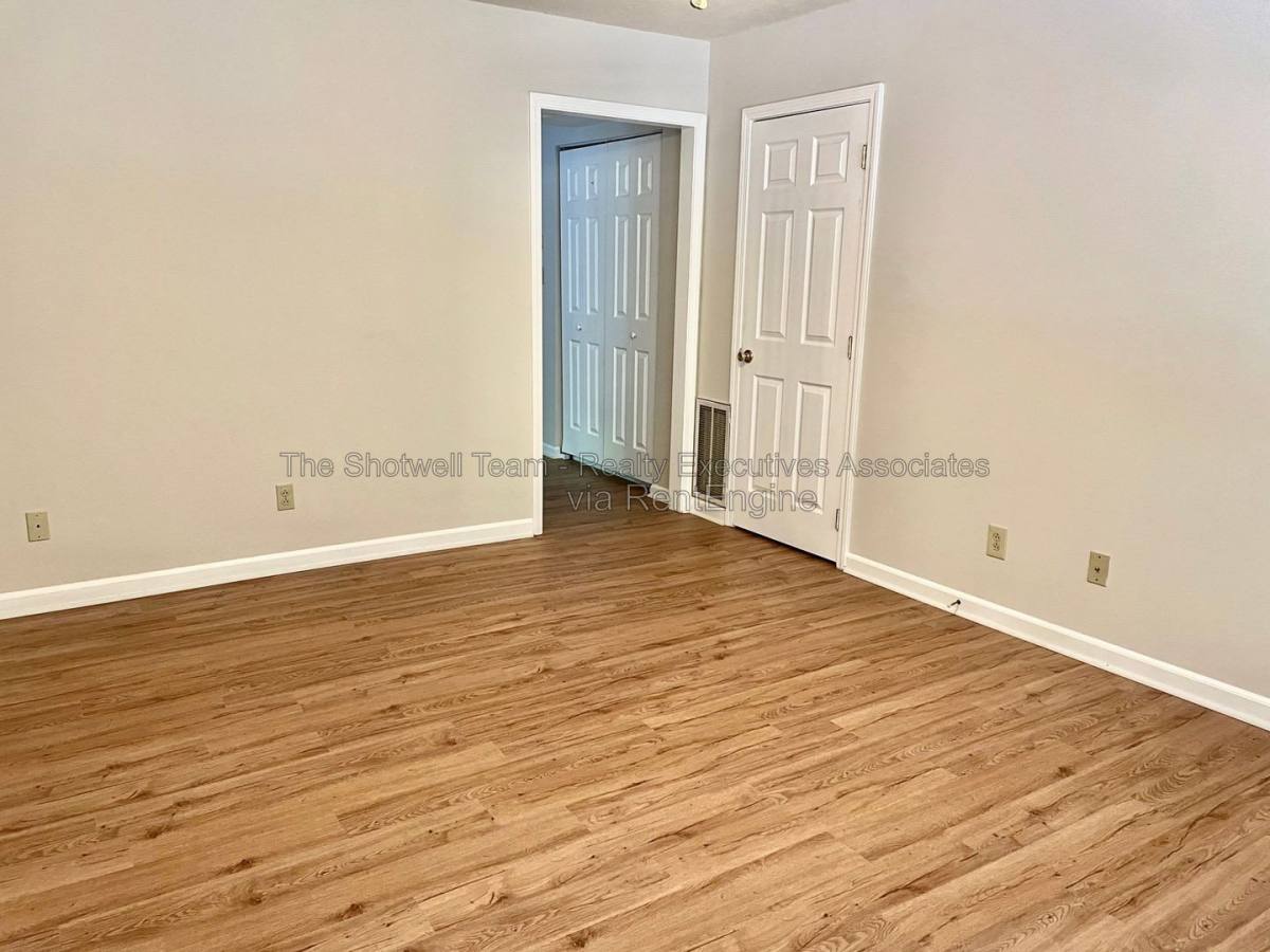 Townhouse for rent at 1443 Schoolcraft Way, Knoxville, TN 37919