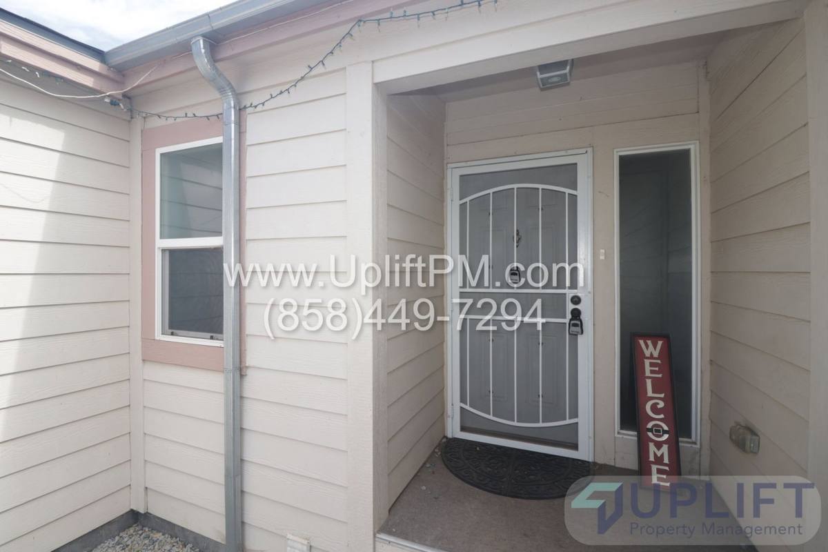 House for rent at 18453 Ramona View Dr, Ramona, CA 92065
