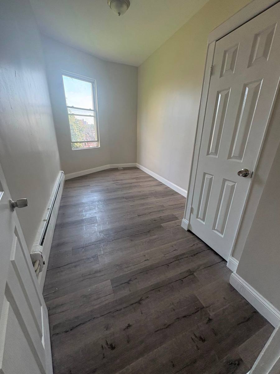 Apartment for rent at 142 Buena Vista Ave #2, Yonkers, NY 10701