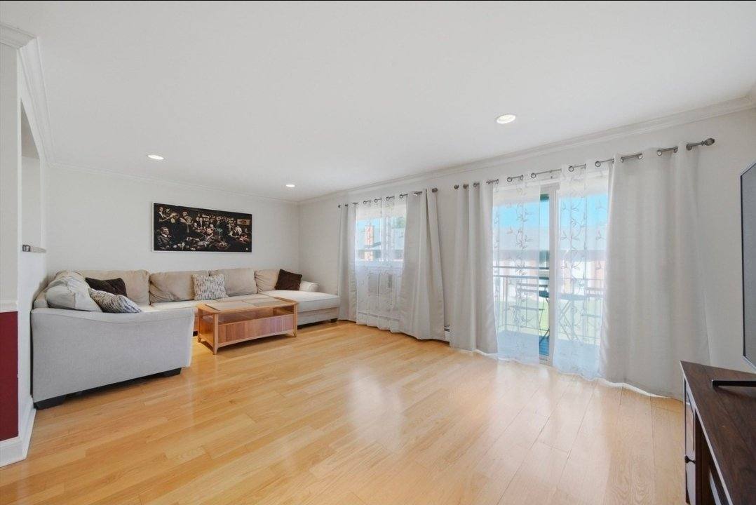 Condo for rent at 670 Marilyn Ave #208, Glendale Heights, IL 60139