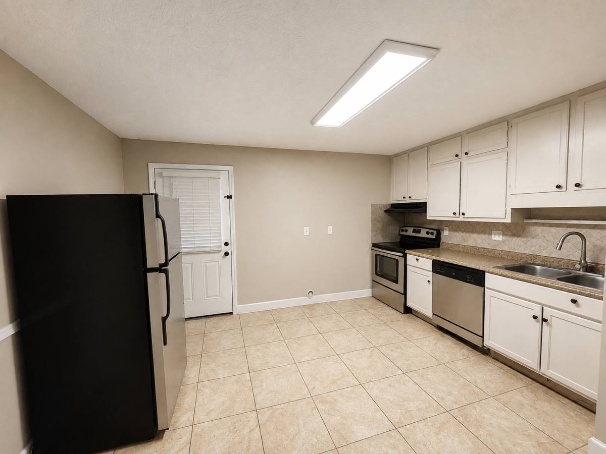 Apartment for rent at 373 Stone Mountain St Building D #D3, Lawrenceville, GA 30046