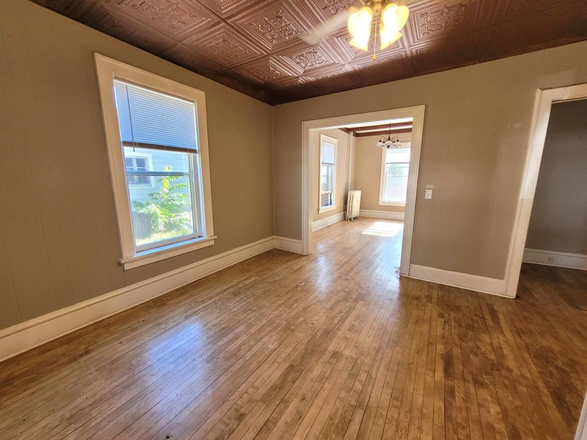 Apartment for rent at 816 King St, La Crosse, WI 54601