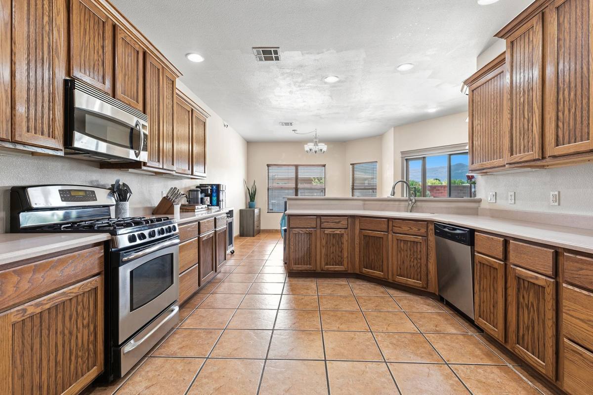 House for rent at 3800 Wood Loop, Alamogordo, NM 88310