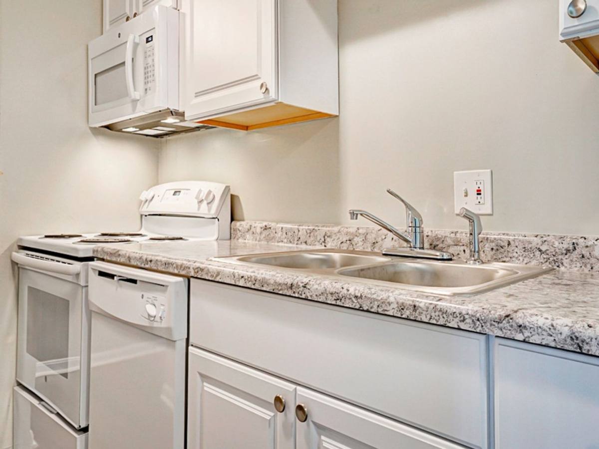Apartment for rent at 5850-5854 Pameleen Court, Cincinnati, OH 45239
