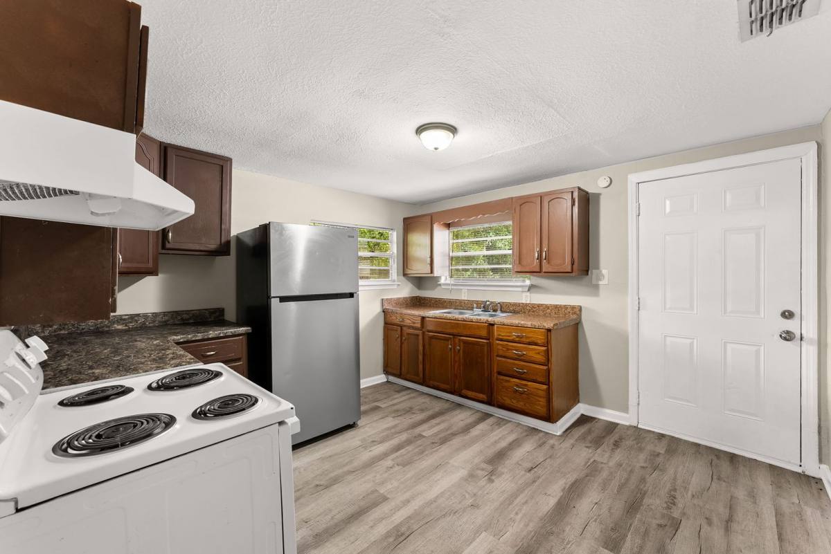 Apartment for rent at 119 College Ave, Panama City, FL 32401