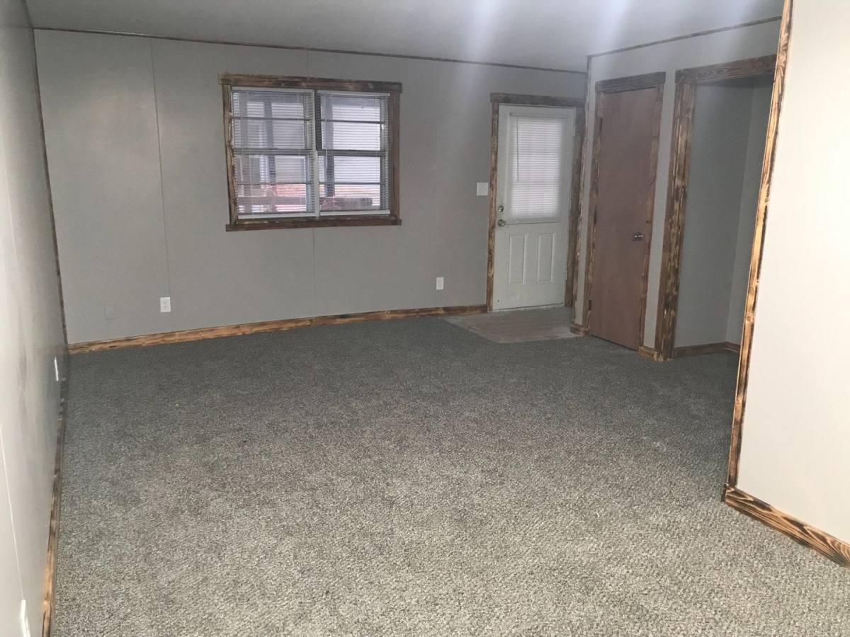 Apartment for rent at 126 Marshall St, Jefferson City, MO 65101