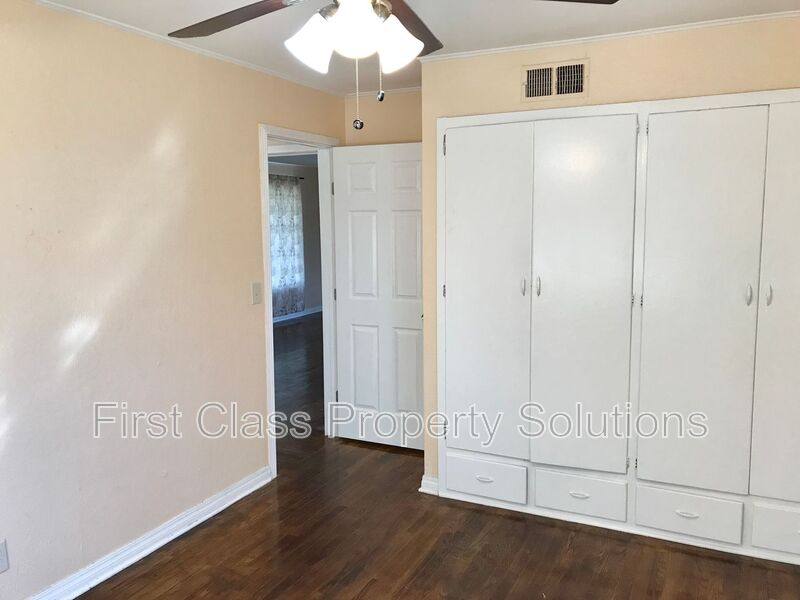 House for rent at 2312 N Meridian Ave, Oklahoma City, OK 73107