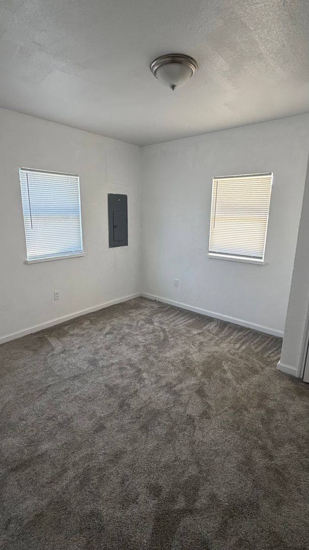 House for rent at 8705 Old Agnus Rd, Weatherford, TX 76088