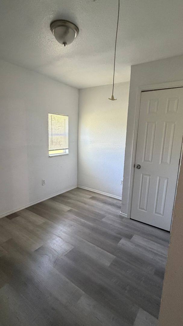 House for rent at 8705 Old Agnus Rd, Weatherford, TX 76088