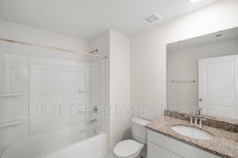 Townhouse for rent at 4217 Steel Way, Sherrills Ford, NC 28673