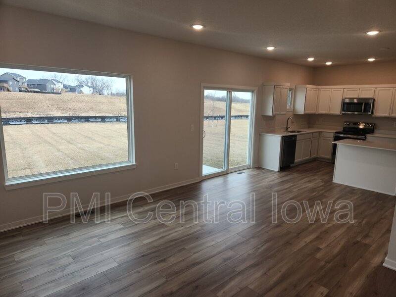 House for rent at 2940 Lund St, Norwalk, IA 50211