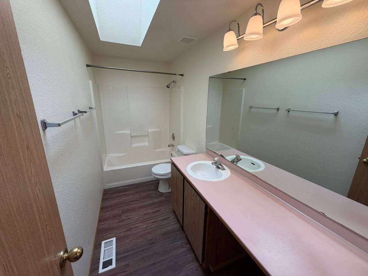 Townhouse for rent at 1202-1204 35th St, Anacortes, WA 98221