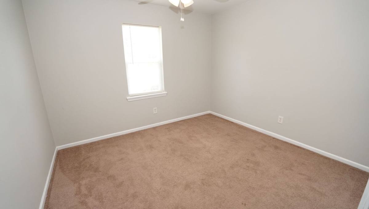 House for rent at 301 Scranton Court, Richlands, NC 28574