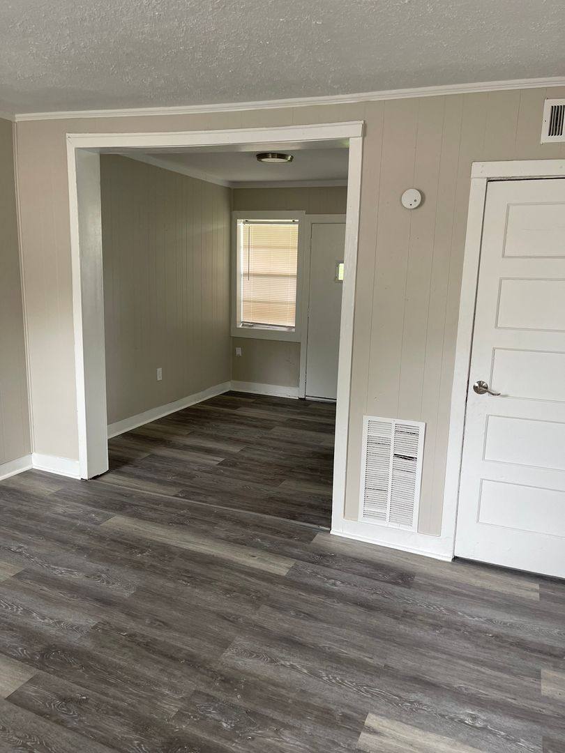 Apartment for rent at 450 Lake Hill Dr, Vicksburg, MS 39180
