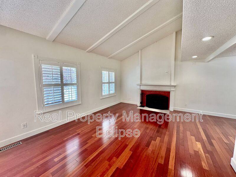 House for rent at 15054 SE Fairwood Blvd, Renton, WA 98058
