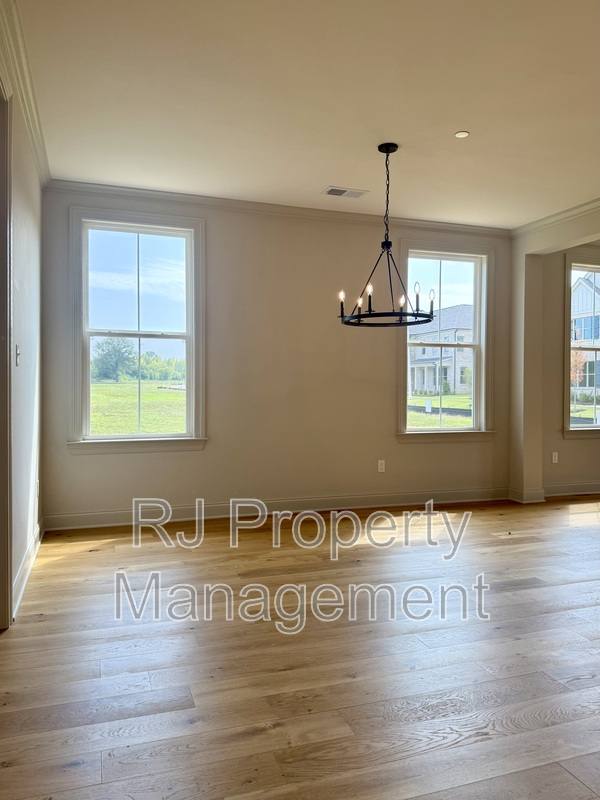 Townhouse for rent at 924 Aldwick Dr, Collierville, TN 38017