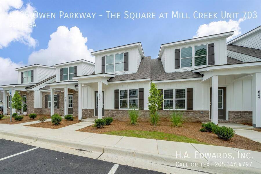 Townhouse for rent at 4225 Owen Parkway, Northport, AL 35475