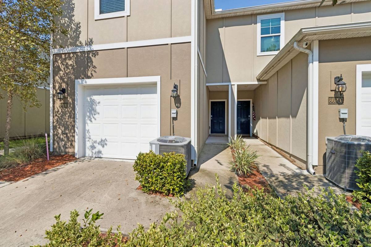 Townhouse for rent at 86928 Mainline Rd, Yulee, FL 32097