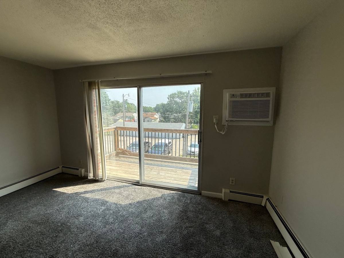 Apartment for rent at 118 E Phillip Ave, Norfolk, NE 68701