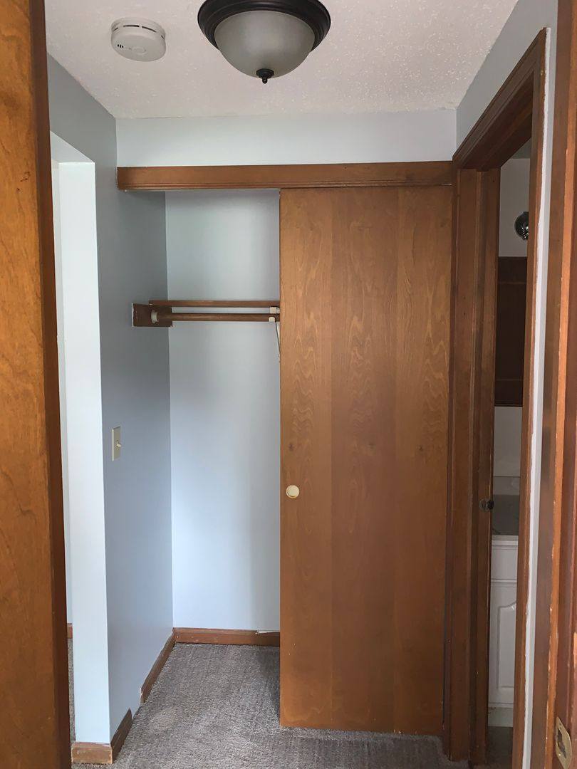 Apartment for rent at 1 Tudor Lane, Lockport, NY 14094