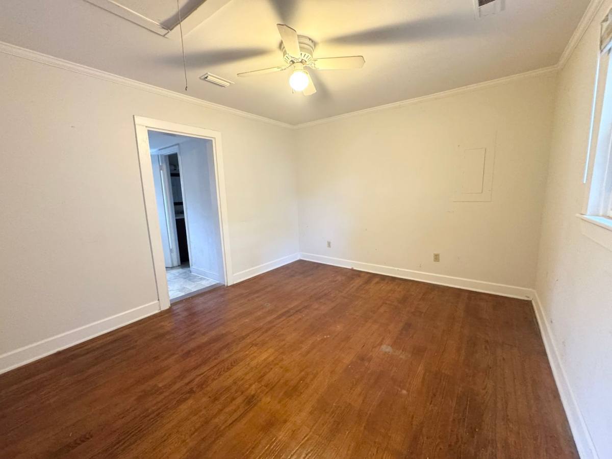 House for rent at 904 Raleigh St, Elizabeth City, NC 27909