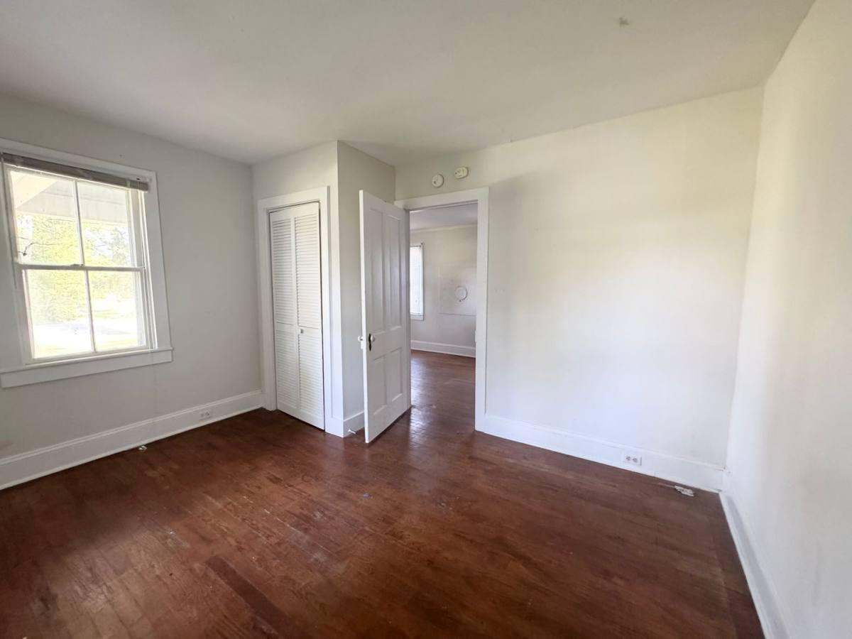 House for rent at 904 Raleigh St, Elizabeth City, NC 27909