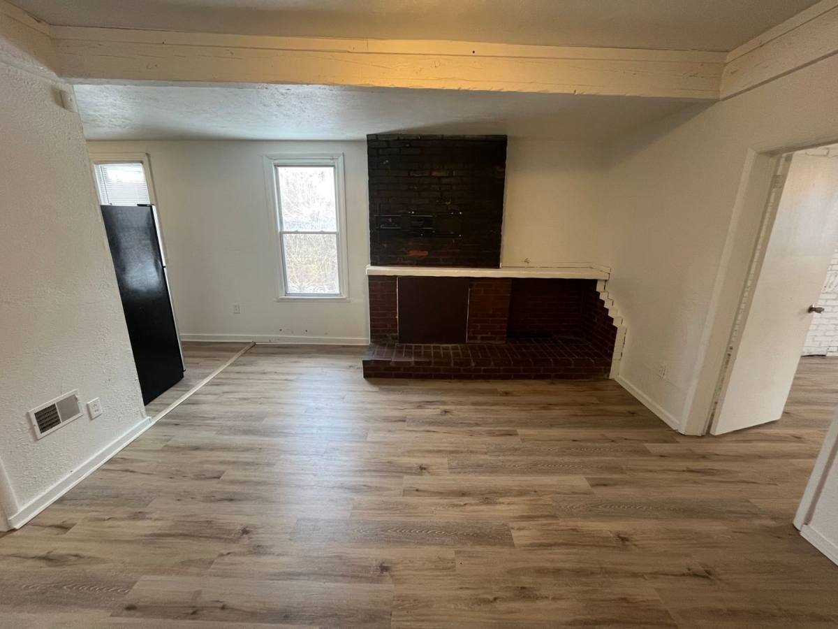 Apartment for rent at 7543 Melrose St, Pittsburgh, PA 15218