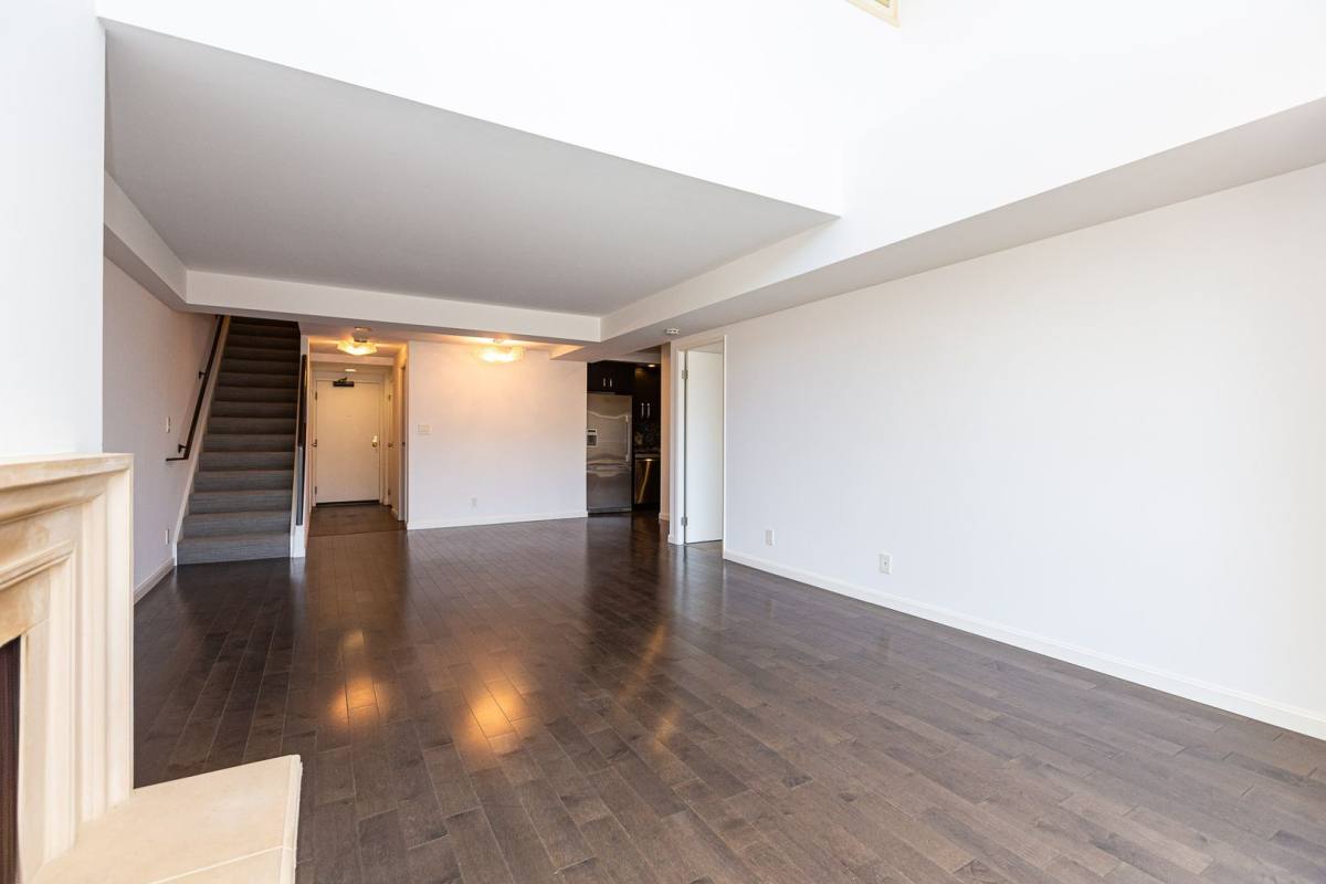 Condo for rent at 1177 California St, San Francisco, CA 94108