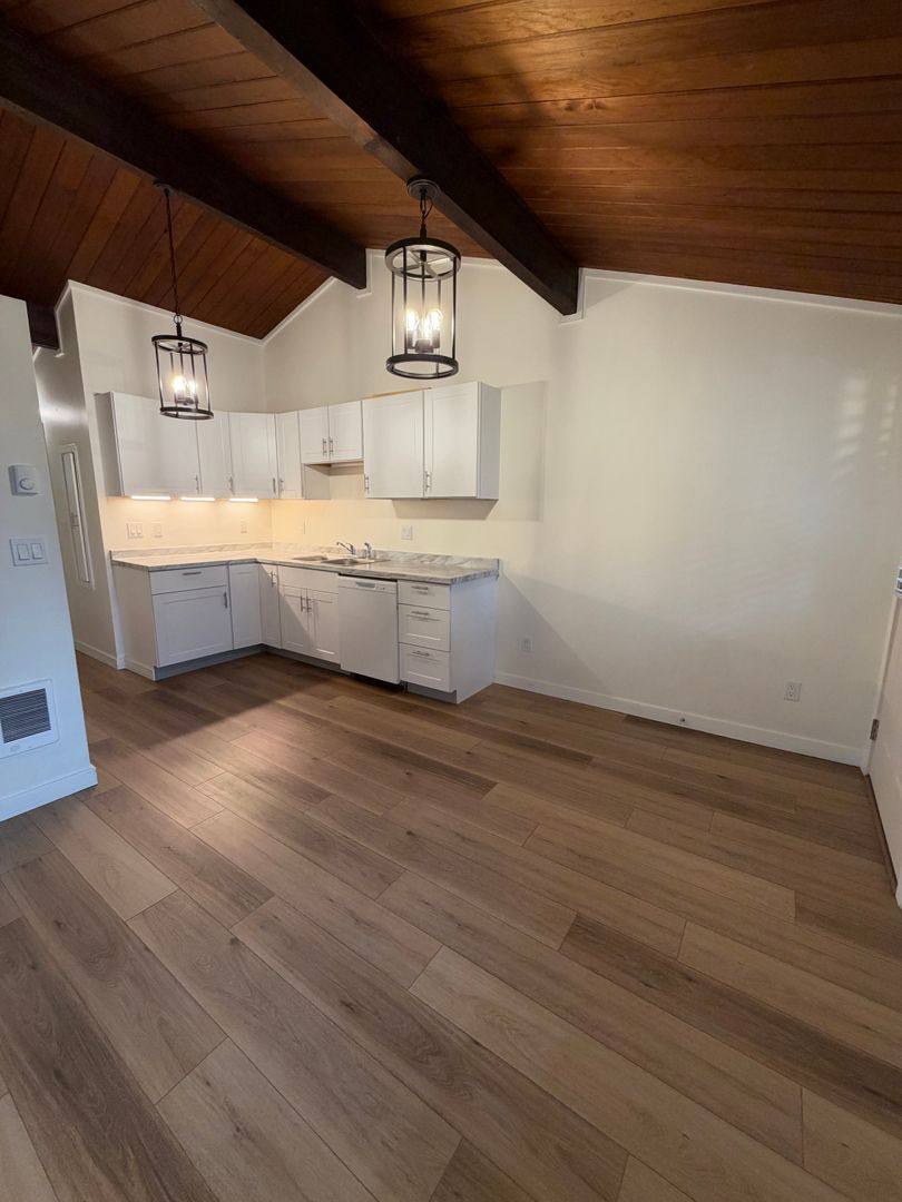 15801 Larch Way, Lynnwood, WA 98087 - Apartment for Rent - Image 5