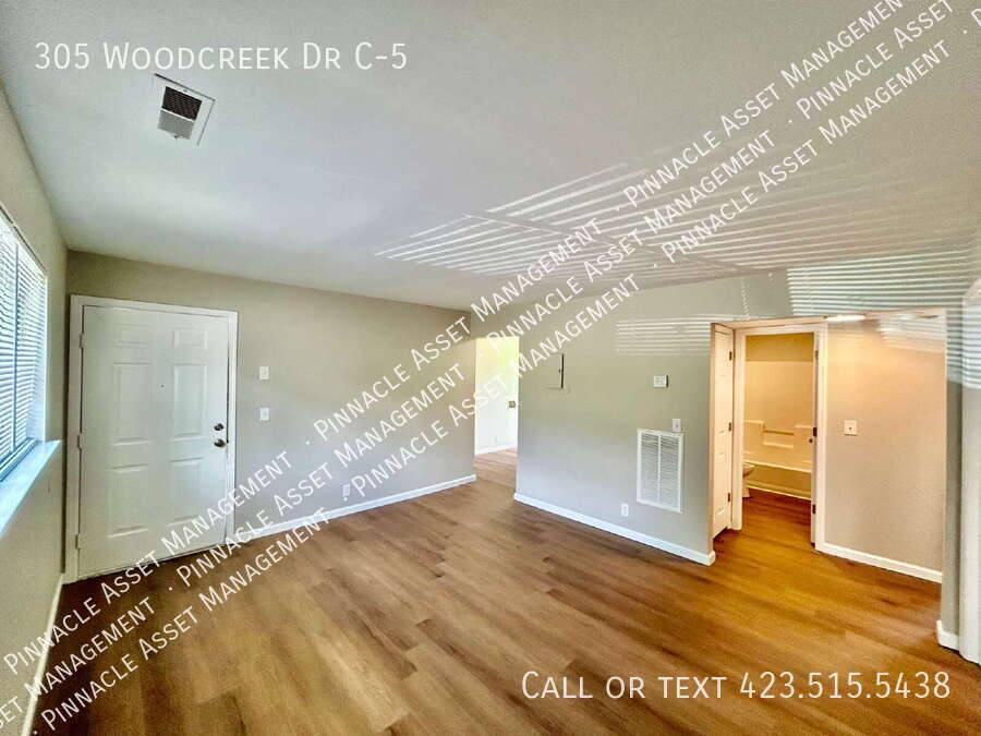 Apartment for rent at 305 Woodcreek Dr #C-5, Rossville, GA 30741