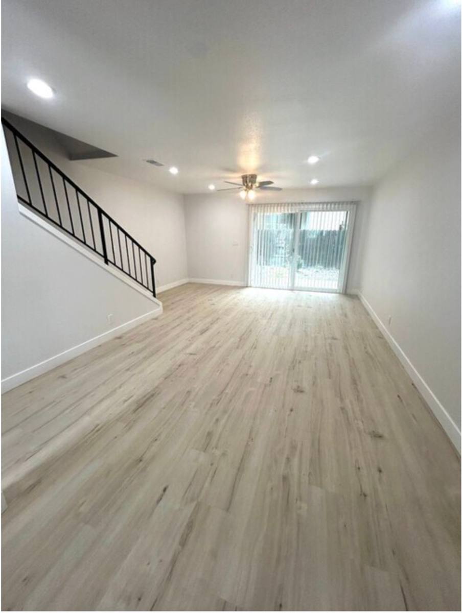 Townhouse for rent at 1749 Eaton Rd, Chico, CA 95973