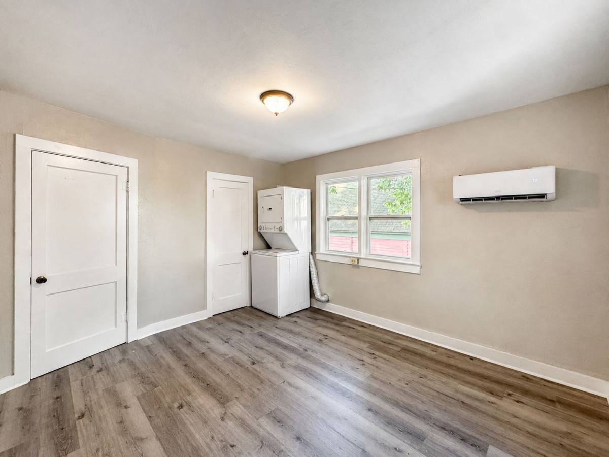 Apartment for rent at 554 Water St, Batesville, AR 72501