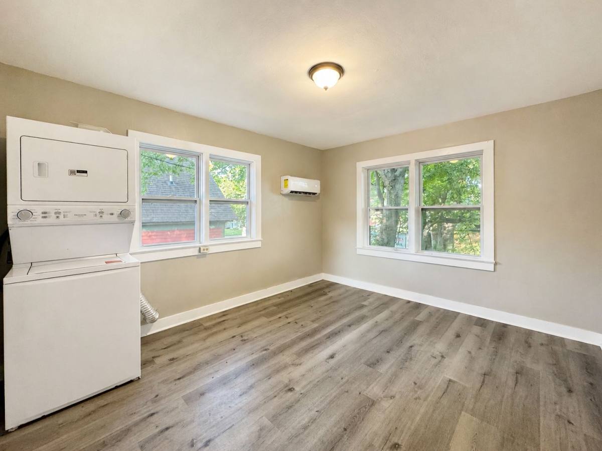 Apartment for rent at 554 Water St, Batesville, AR 72501