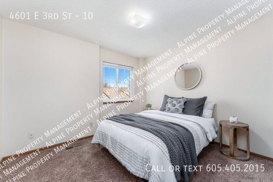 Townhouse for rent at 4601 E 3rd St #10, Sioux Falls, SD 57110