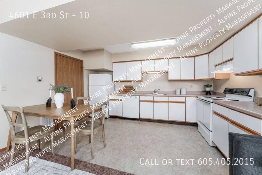 Townhouse for rent at 4601 E 3rd St #10, Sioux Falls, SD 57110