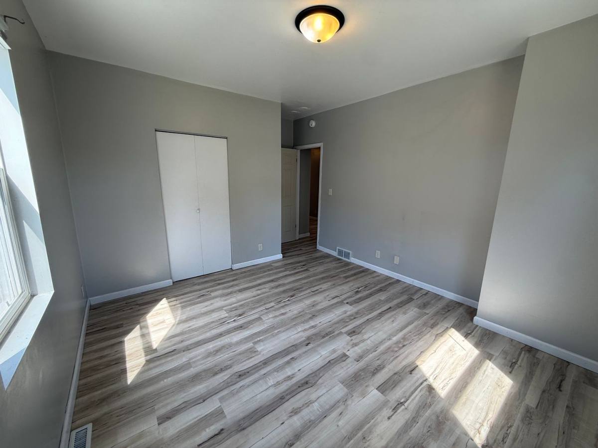 Apartment for rent at 106 W Phillip Ave, Norfolk, NE 68701