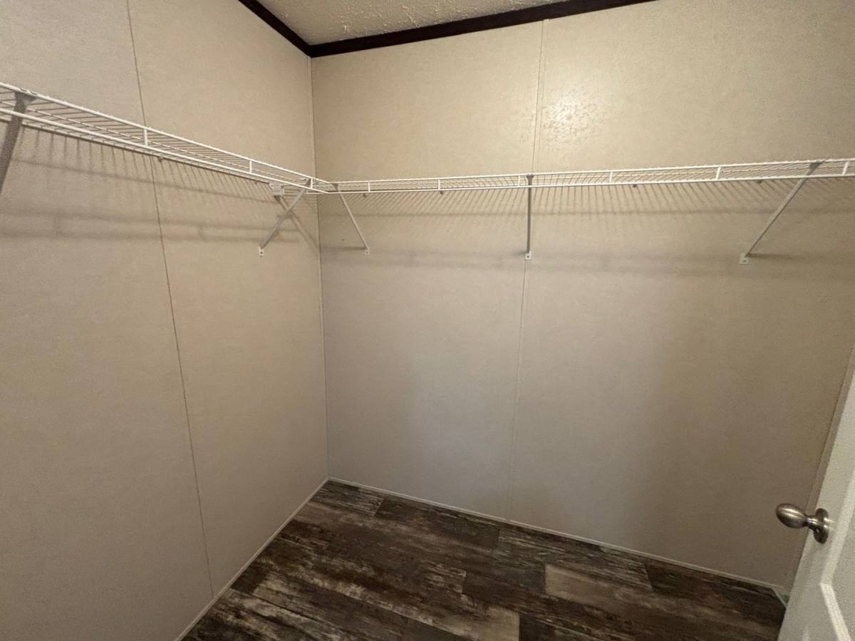 Apartment for rent at 917 N 13th St, Salina, KS 67401