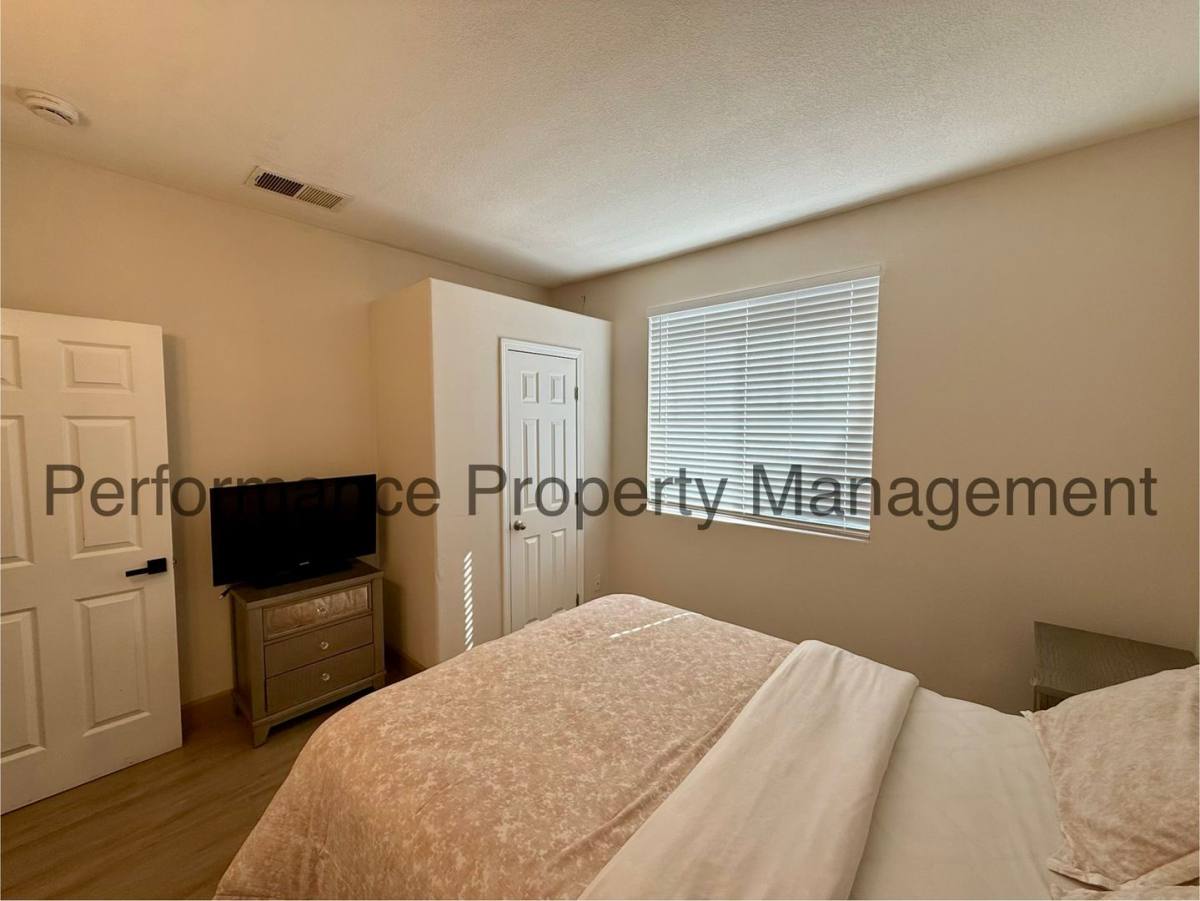 House for rent at 6107 Shasta Daisy Way, Bakersfield, CA 93311