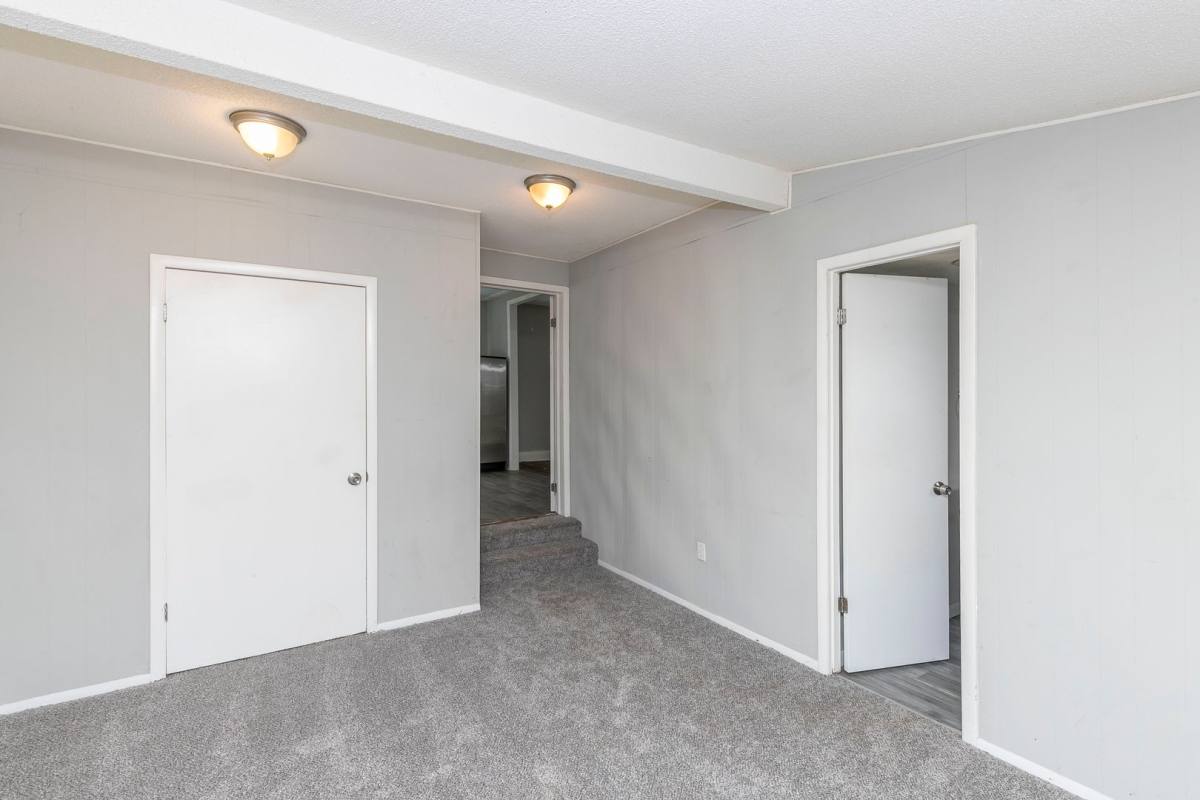 House for rent at 1415 Spruce St, Leavenworth, KS 66048