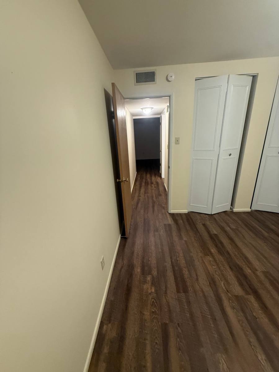 Apartment for rent at 5401 Eichelberger 2D #2D, St. Louis, MO 63109