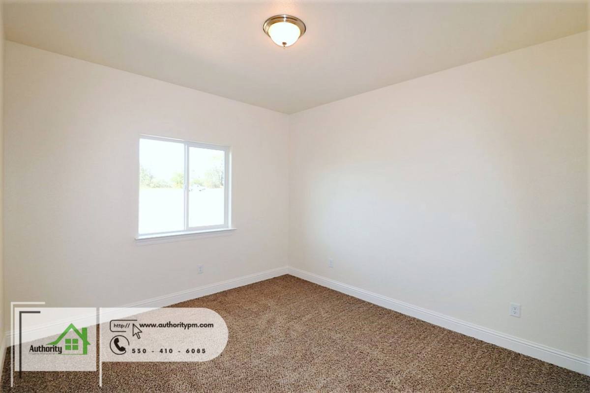 Apartment for rent at 2530 Rainbow Lane #A, Redding, CA 96002