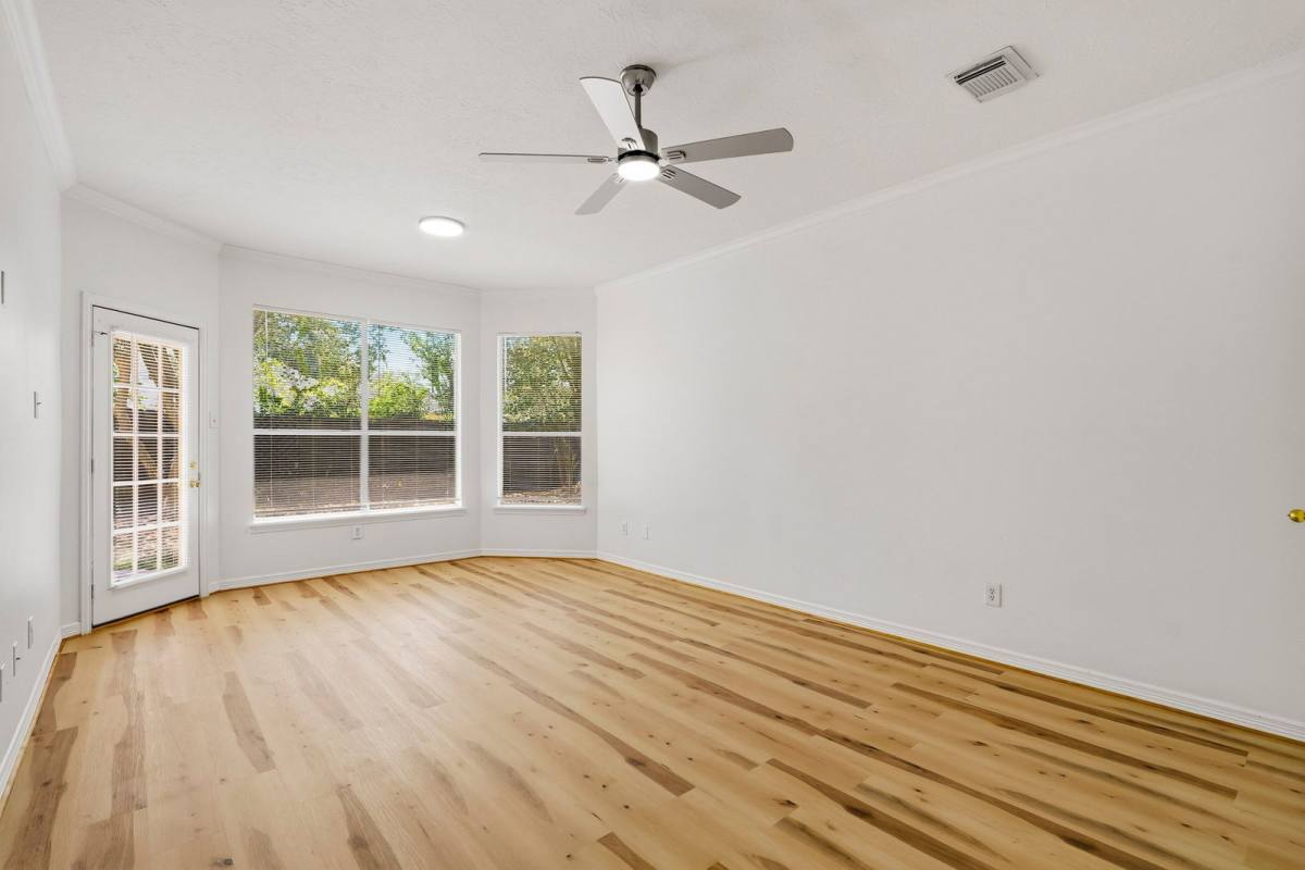 House for rent at 1925 Lori Court, Seabrook, TX 77586