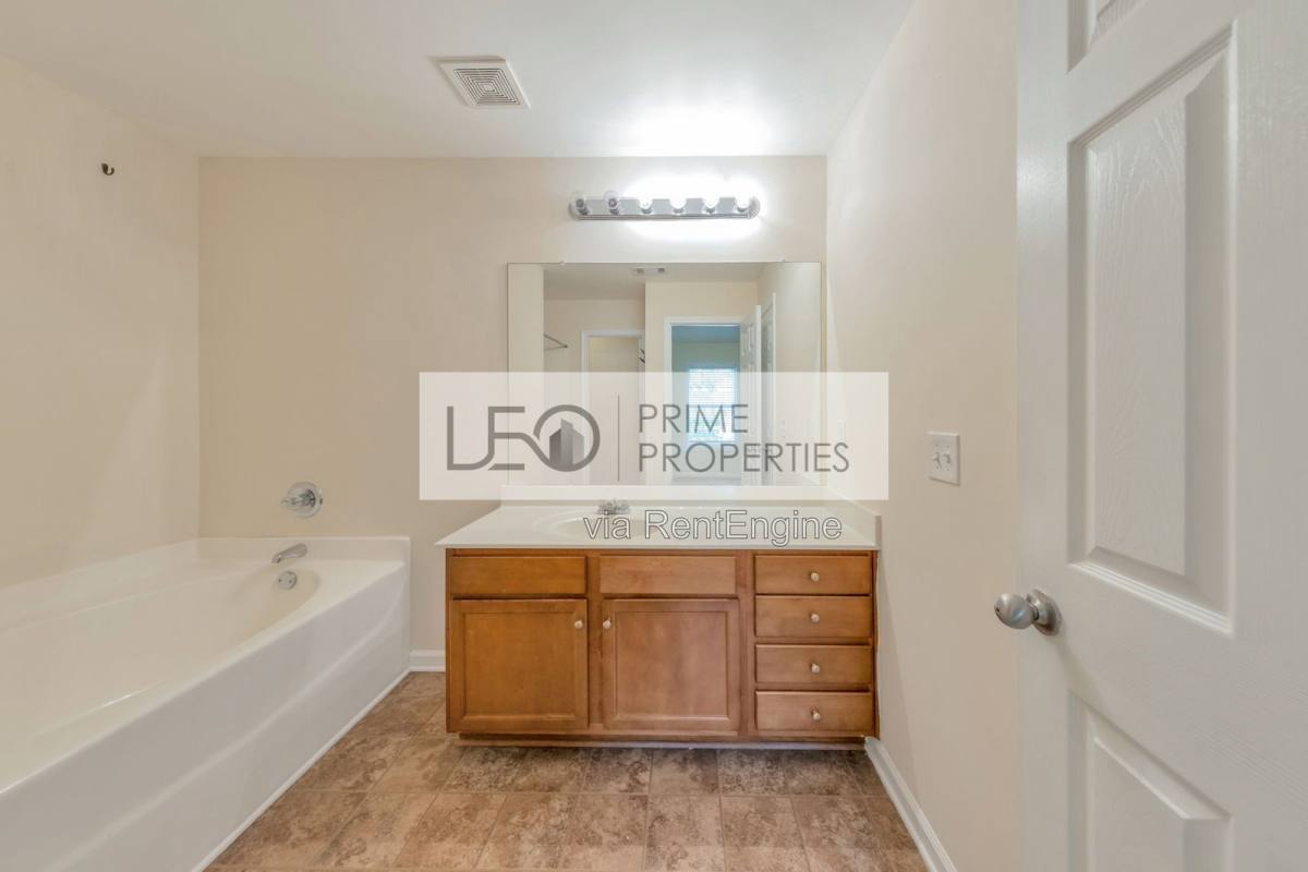 Apartment for rent at 3956 Princeton Lakes Way #1, Atlanta, GA 30331