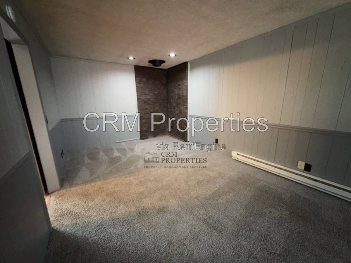 House for rent at 212 Southlea Dr, Kokomo, IN 46902