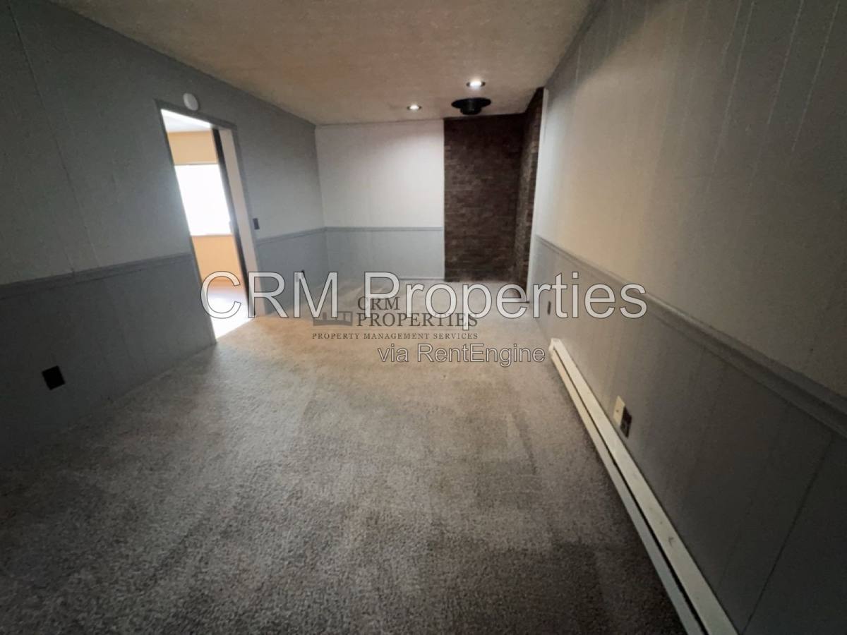 House for rent at 212 Southlea Dr, Kokomo, IN 46902