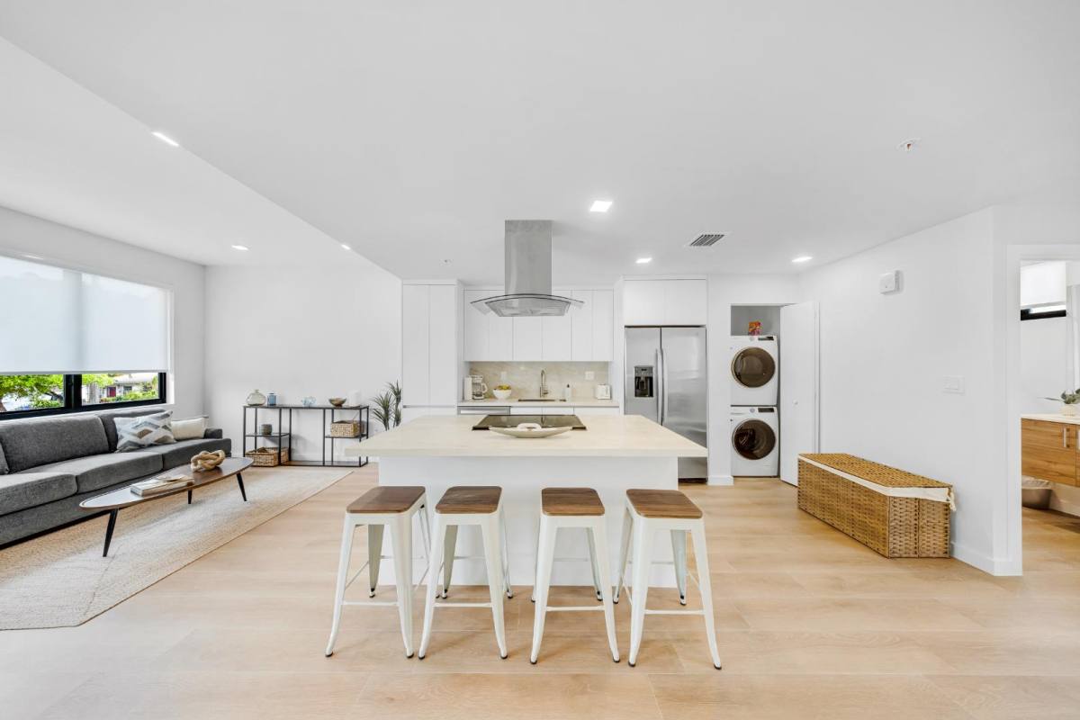 1376 SW 4th St #405B, Miami, FL 33135 - Townhouse for Rent - Image 11