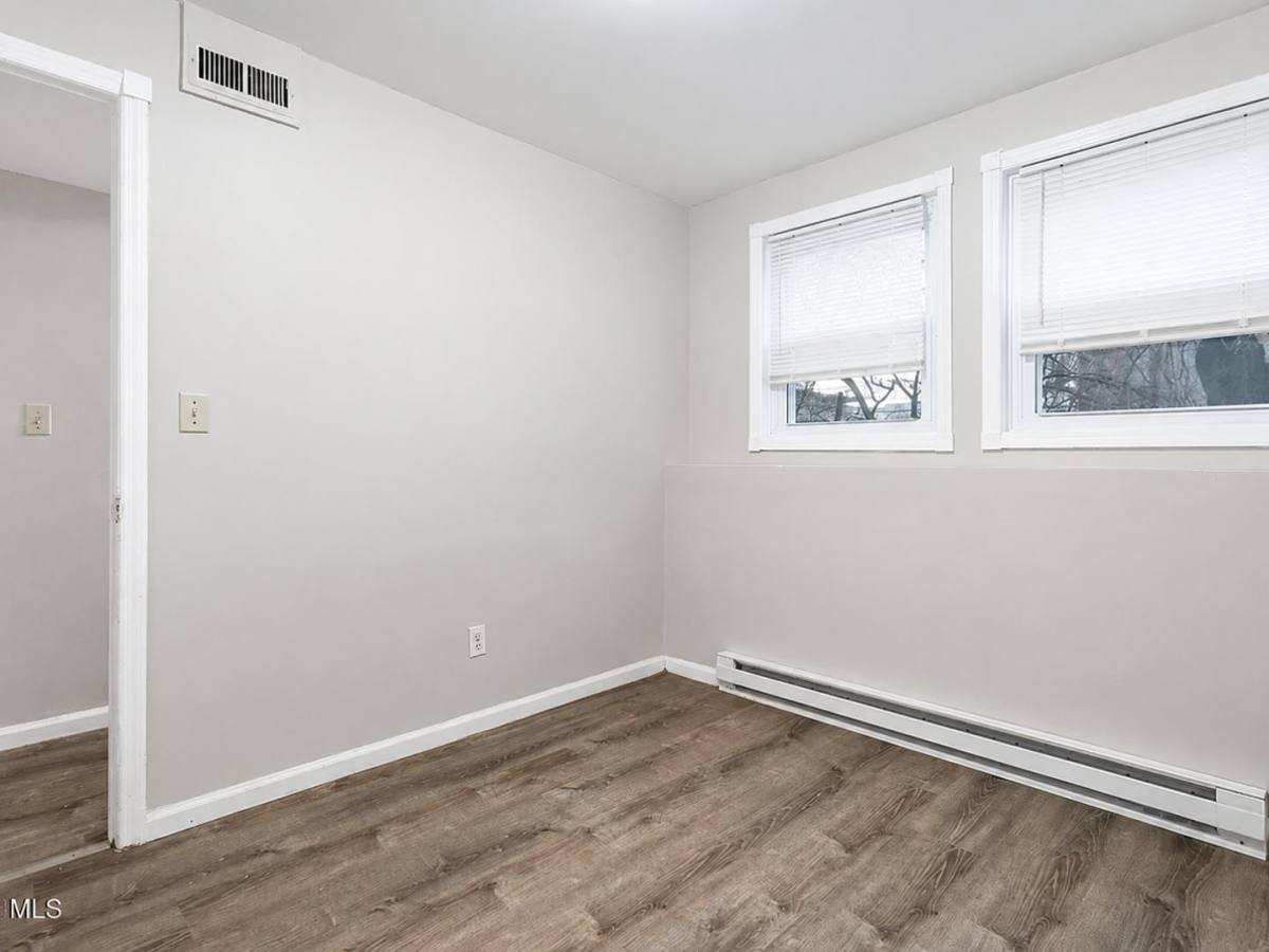 Apartment for rent at 84 Clinton St #2, Albany, NY 12202