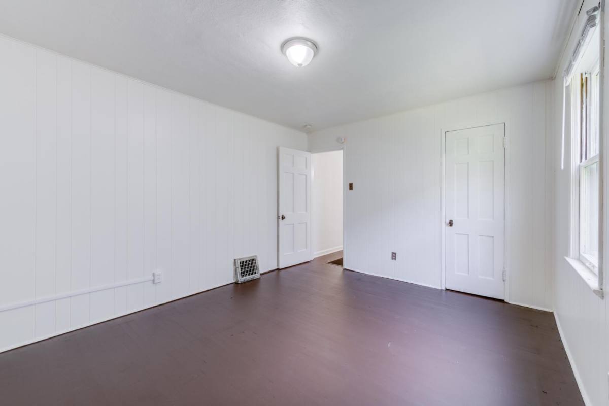 House for rent at 7150 Manette Dr, St. Louis, MO 63136